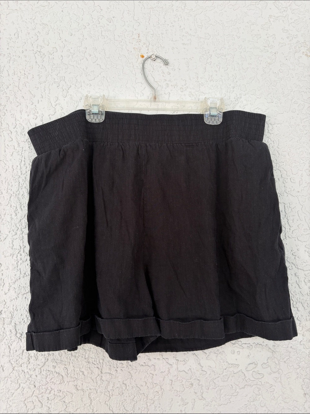 Gianni Bini Black Pull-On linen blend shorts size XL